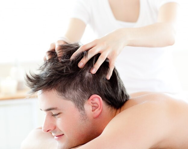 تدلیک الراس بعد زراعة الشعر